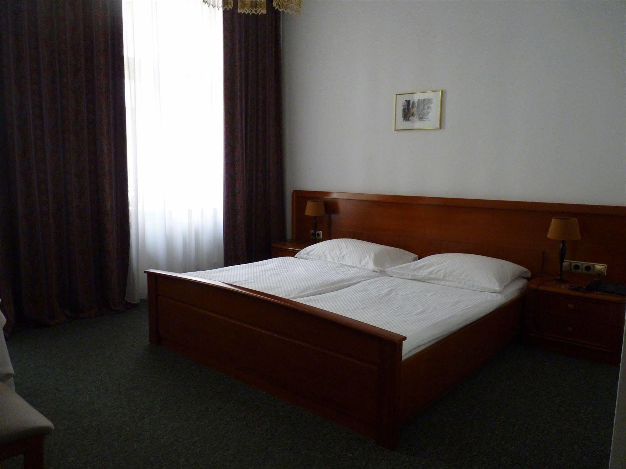 维也纳 卢梅斯旅馆酒店 外观 照片
